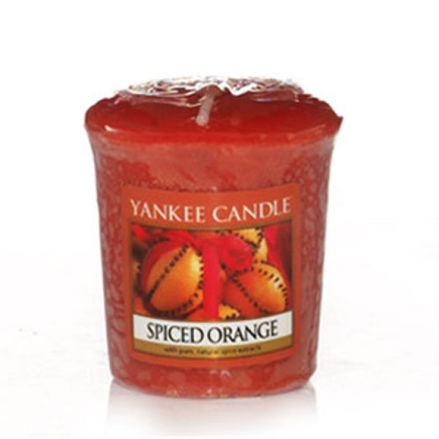 Lumanare Parfumata Votive Spiced Orange, Yankee Candle